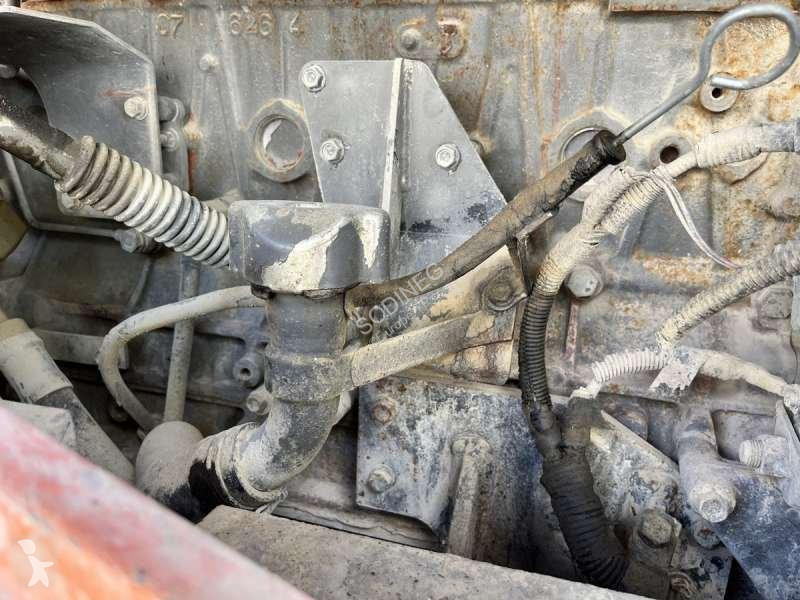 Nakladač Hitachi