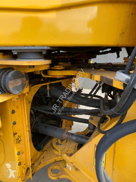 مُحمّلة Volvo (High tip bucket)