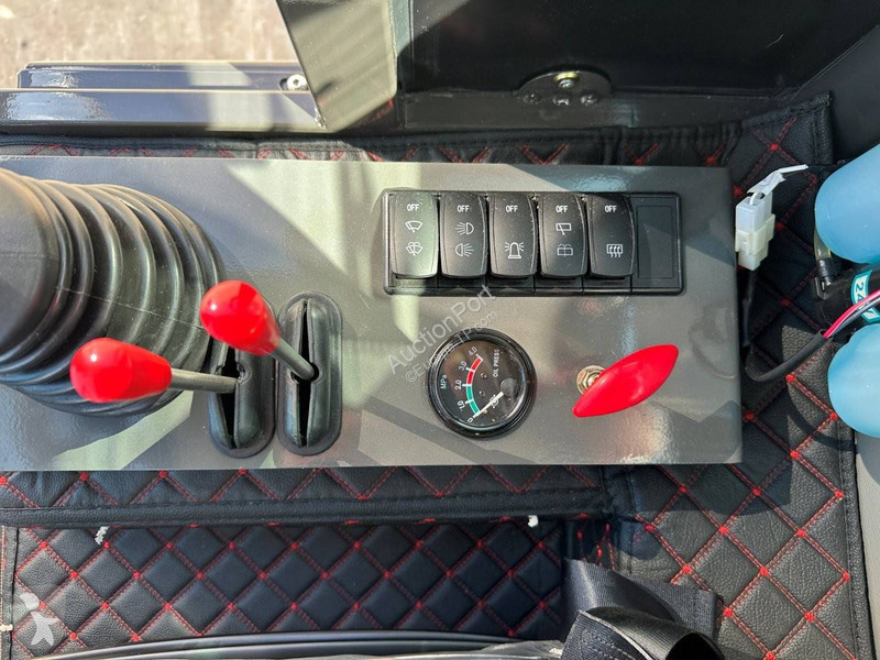 Chargeuse  MINI 780TT