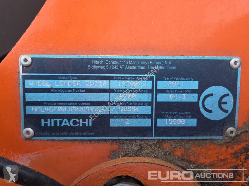 Chargeuse Hitachi