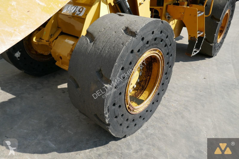 Pala Caterpillar 938M