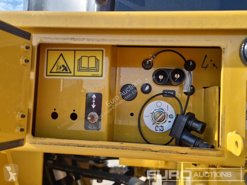 Shovel Caterpillar 950L