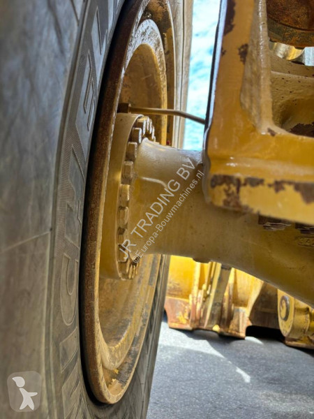 Nakladač Caterpillar 988 K (CE + EPA)