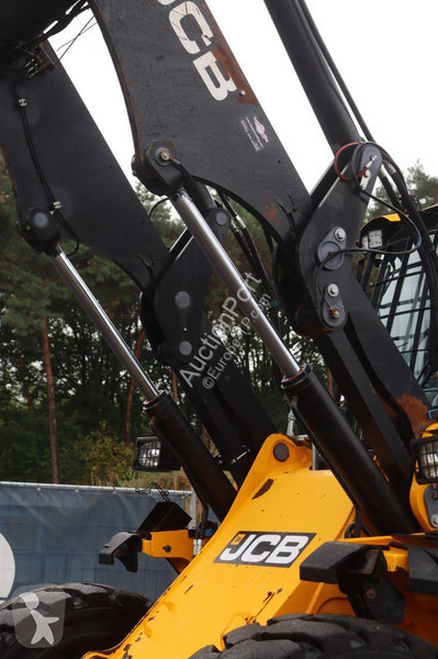 Pala cargadora JCB 437WHT T4F