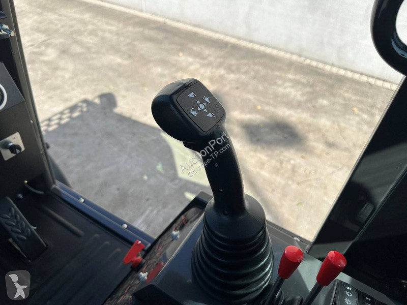 Chargeuse  MINI 780TT