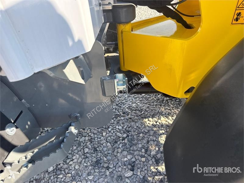 Навантажувач Wacker Neuson WL20e (A09-01)
