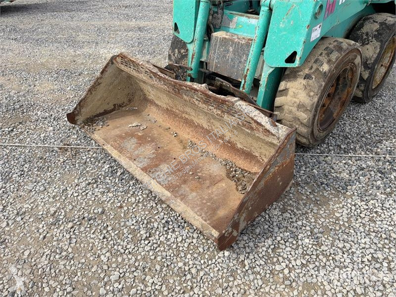 Chargeuse IHI 2041 Skid Steer Loader (Inoperable)