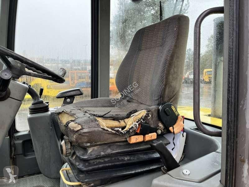 Chargeuse Volvo B-TP