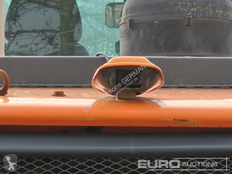 Shovel Doosan 3