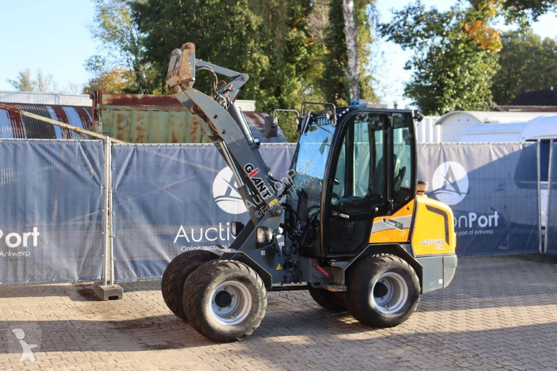 Shovel Giant G2500HD X-tra HD