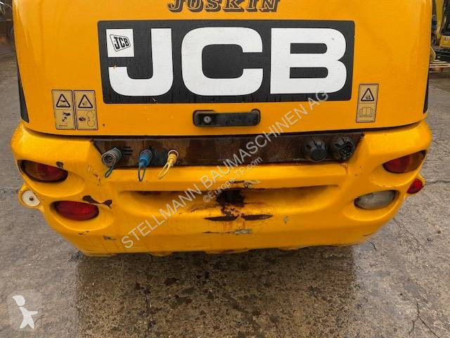 Shovel JCB
