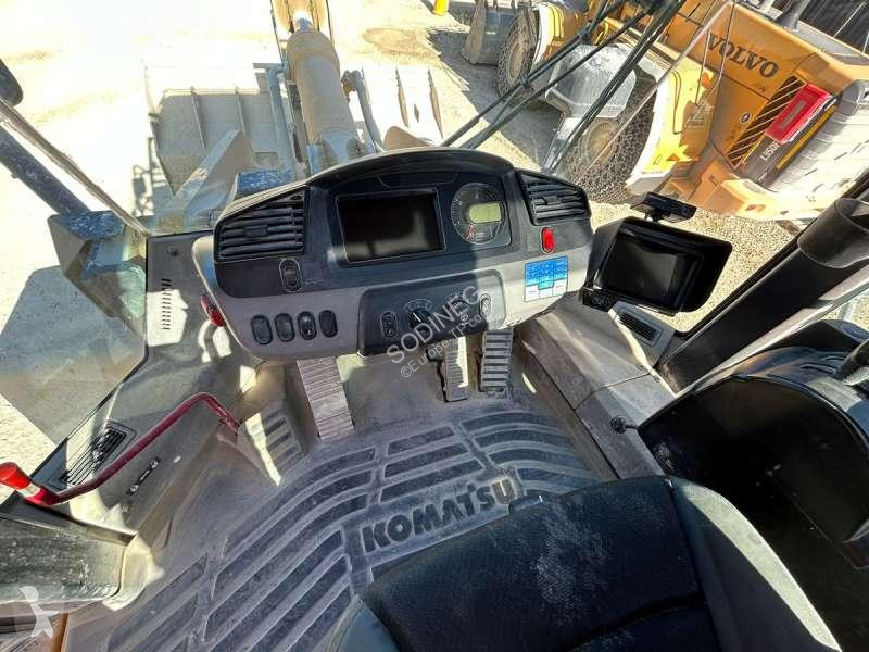 Incarcator Komatsu  WA600-8E0