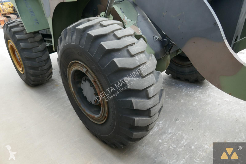 Shovel Komatsu 540 Ex-army
