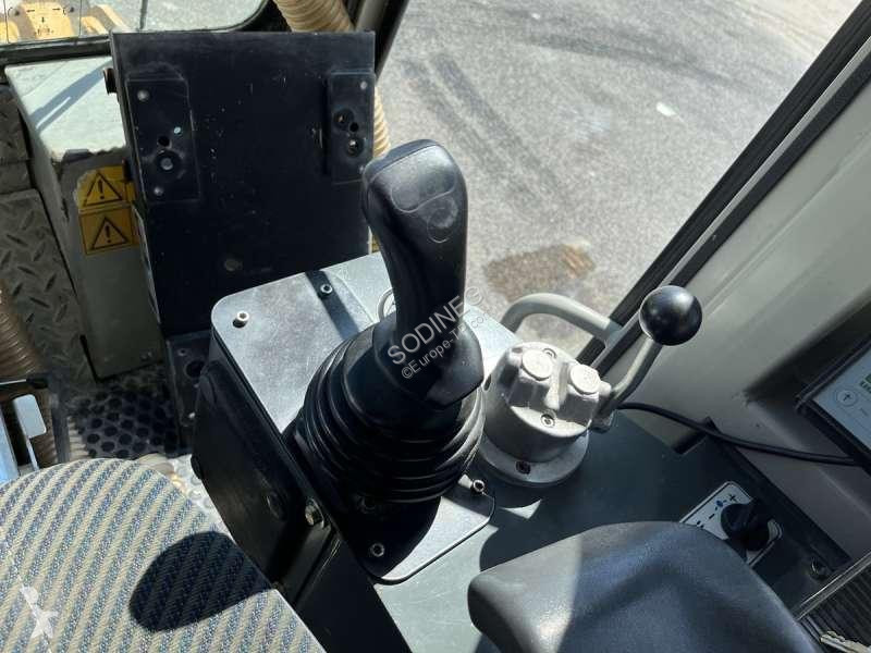 Shovel Liebherr