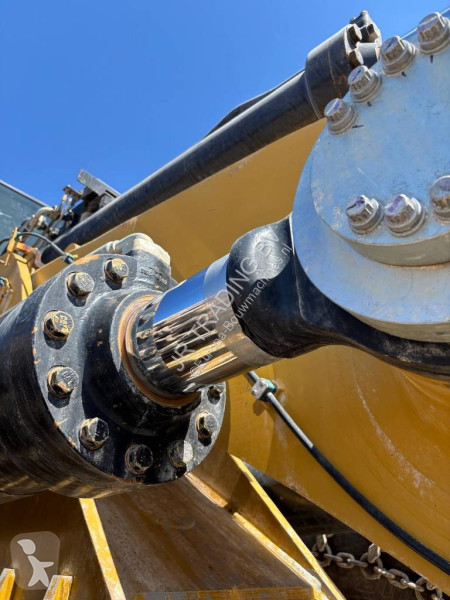Nakladač Caterpillar (full service history...
