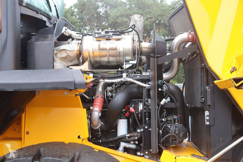 Pala cargadora JCB 437WHT T4F