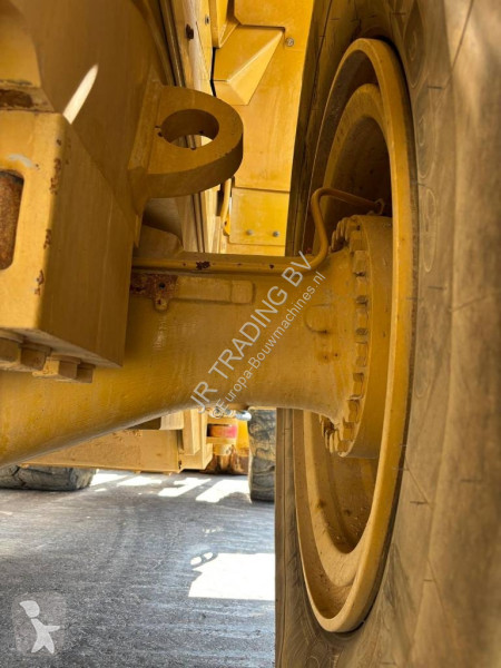 Chargeuse Caterpillar 988 K (CE + EPA)