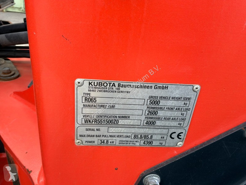 Chargeuse Kubota R065