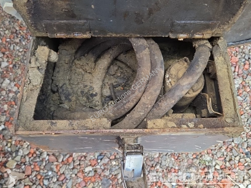 Shovel Doosan 3