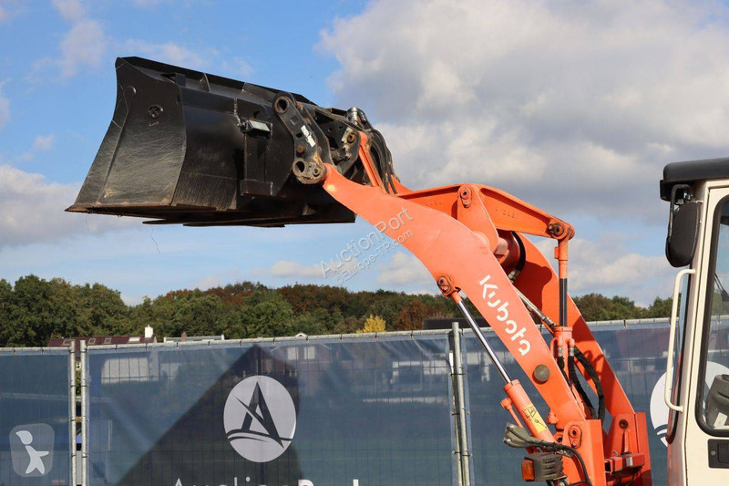 Shovel Kubota N