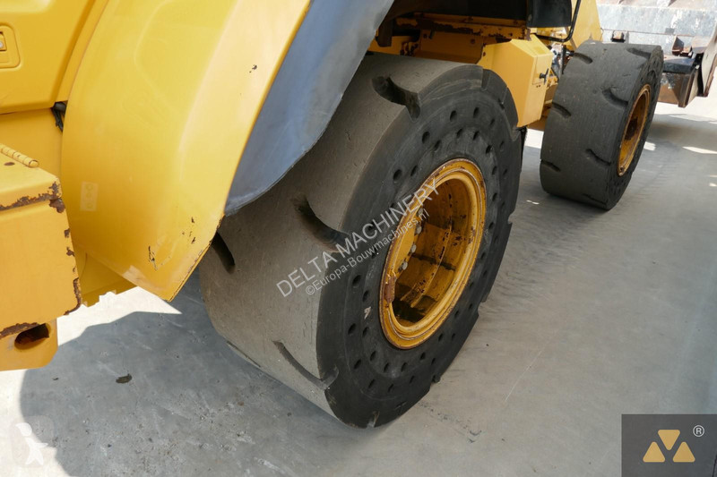Pala Caterpillar 938M