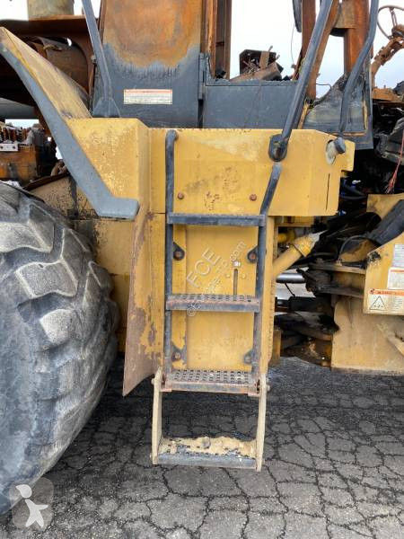 Incarcator Caterpillar 966 G endommagée...
