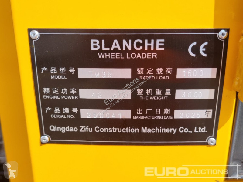 Pá carregadora Blanche TW36
