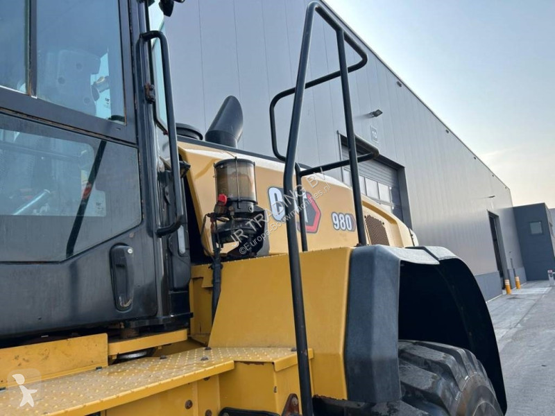 Shovel Caterpillar 980