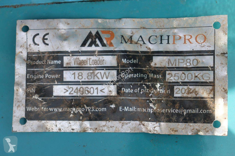 Pala cargadora Machpro MP80