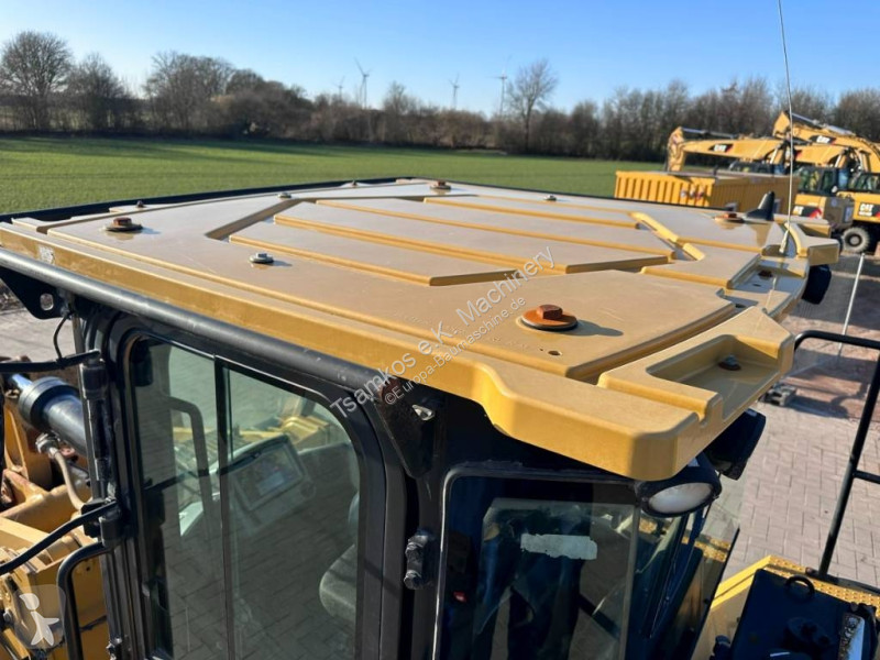 مُحمّلة Caterpillar XE - CE + EPA German machine!