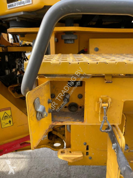 مُحمّلة Volvo (High tip bucket)