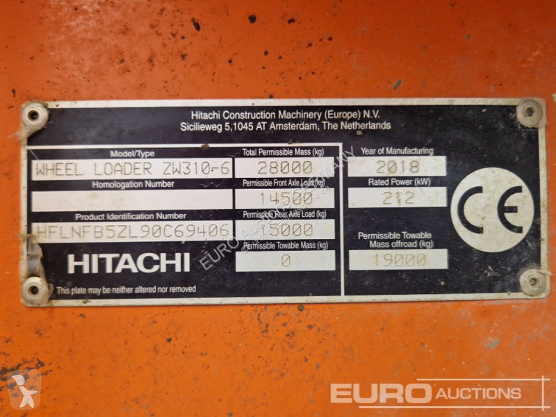 Chargeuse Hitachi 6