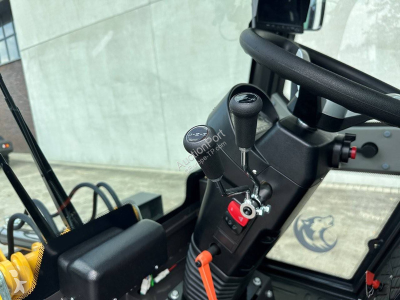 Chargeuse  MINI 780T
