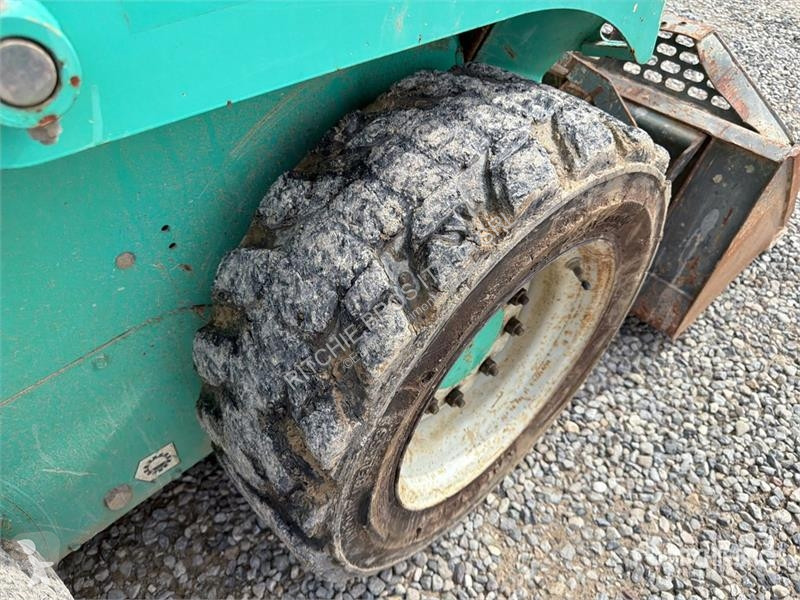 Chargeuse IHI 2041 Skid Steer Loader