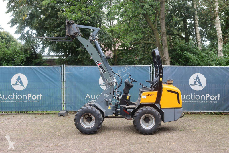 مُحمّلة Giant V452T
