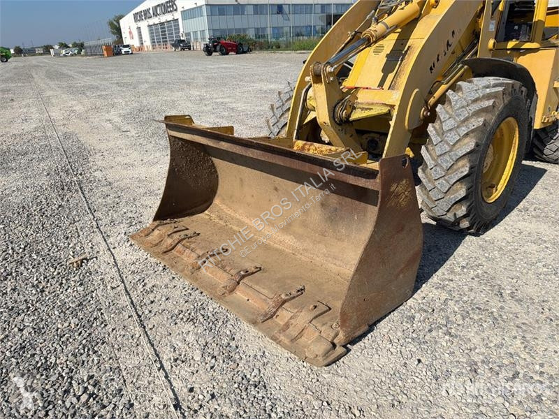 Pala cargadora Komatsu WB70A Wheel Loader