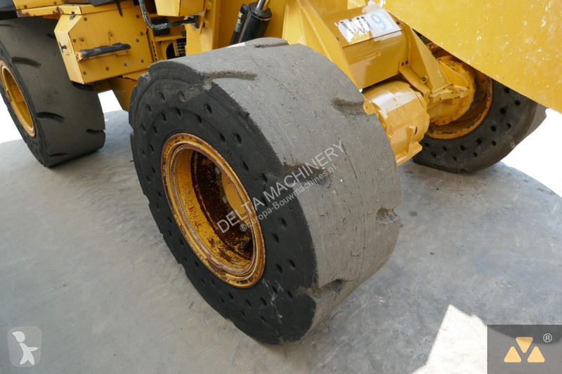 Pala Caterpillar 938M