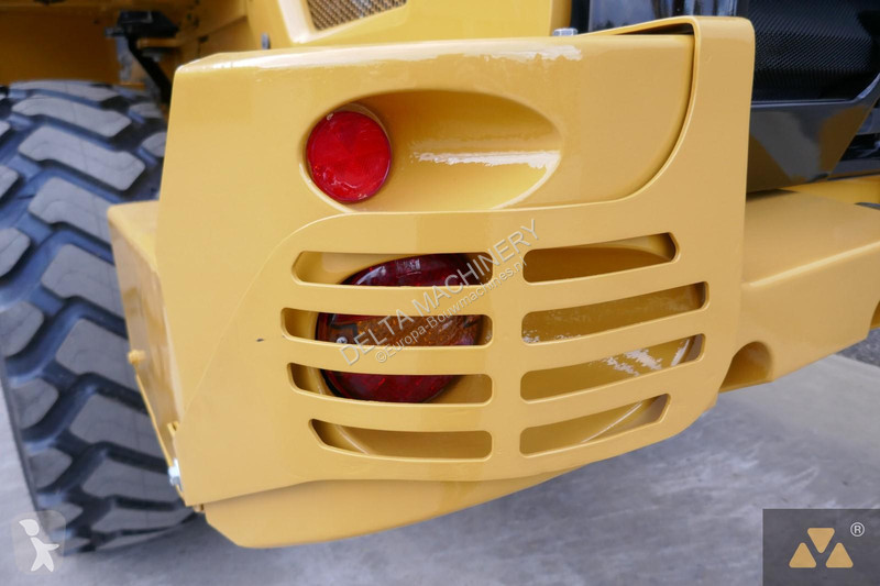 Pala Caterpillar M