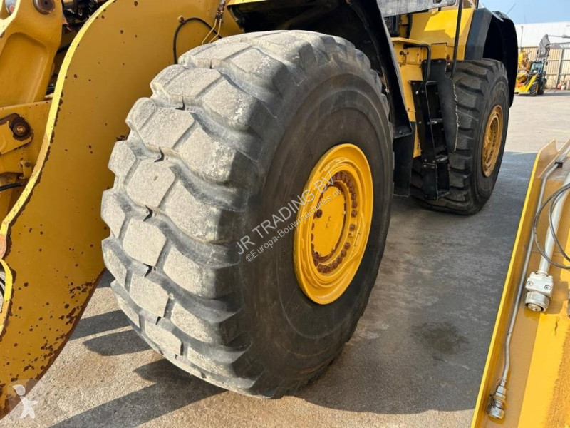 Shovel Caterpillar 980