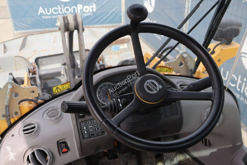 Shovel Volvo L60H