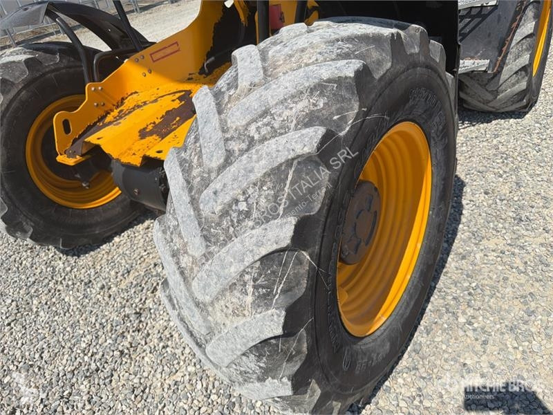 Навантажувач JCB Agri Wheel Loader