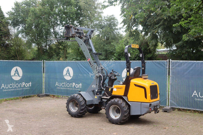 مُحمّلة Giant V452T