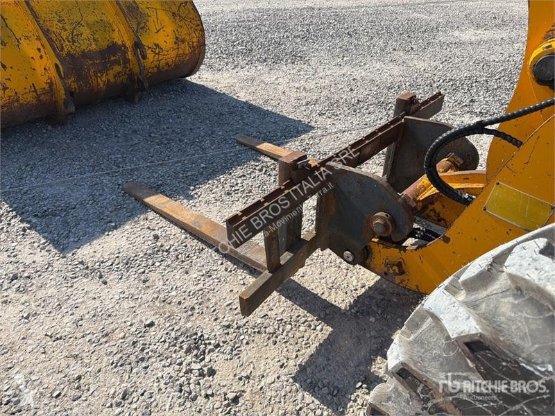 Pala cargadora JCB 409
