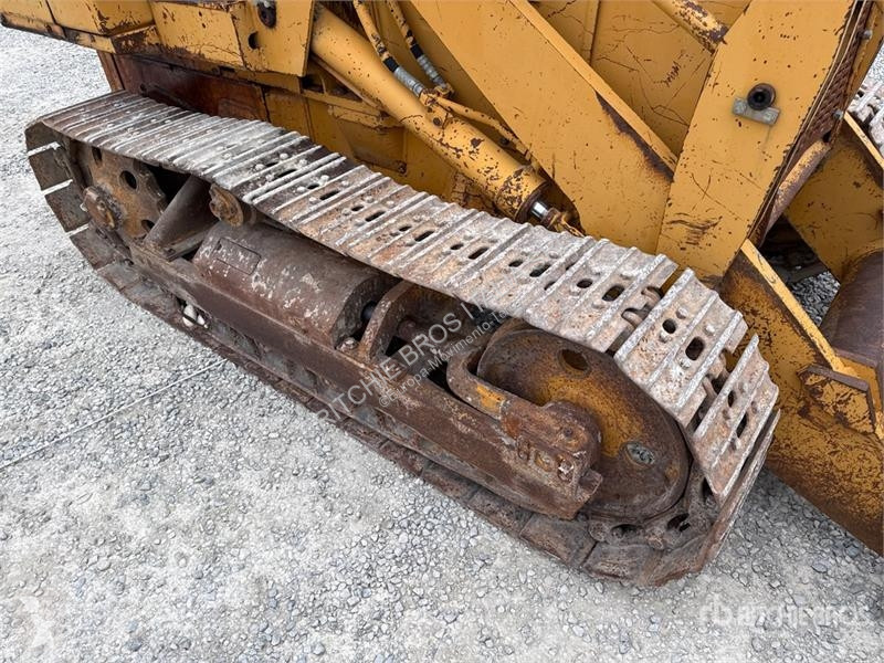 Pala cargadora Komatsu 16 Crawler Loader