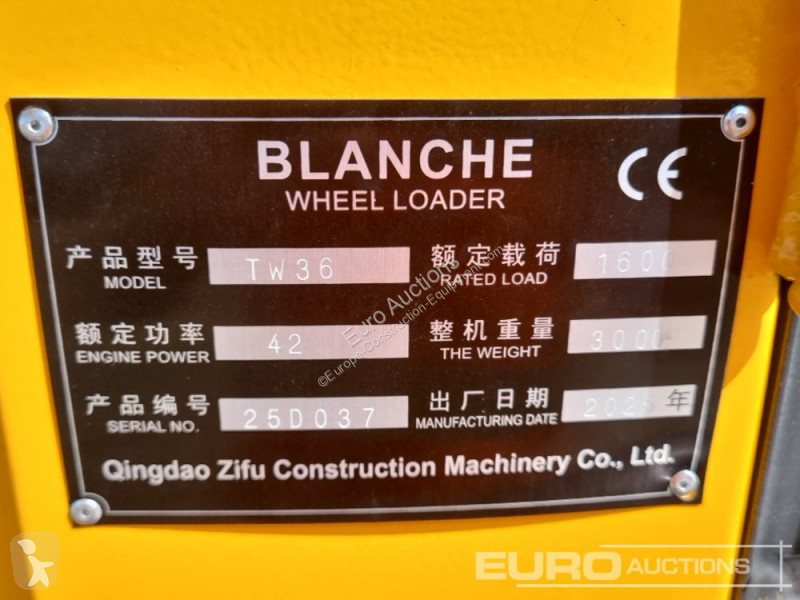Pá carregadora Blanche TW36