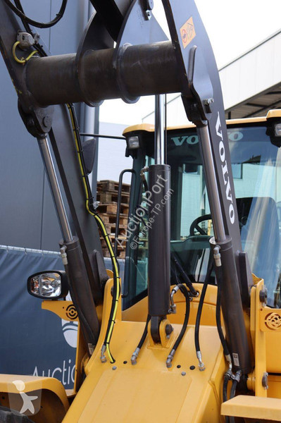Nakladač Volvo G