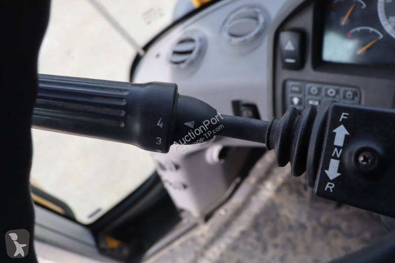 Shovel Volvo L60H