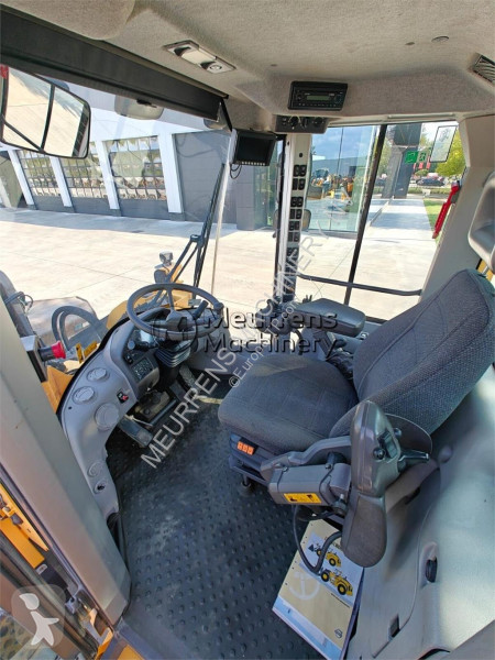 Volvo  loader