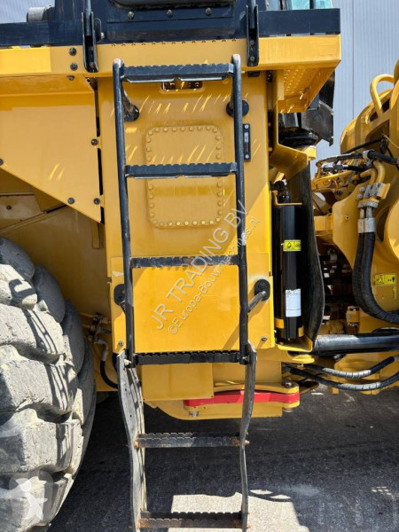 Chargeuse Caterpillar 988 K (CE + EPA)