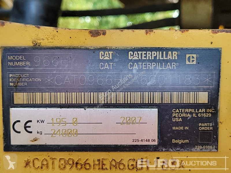 Pá carregadora Caterpillar